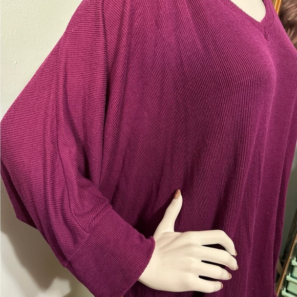 LuLaRoe Naomi Tunic 2XL - Picture 3 of 8